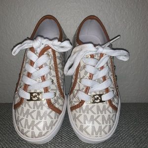 AUTHENTIC*MichaelKors* Sneakers Girls US Size 11